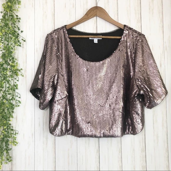 Ashley Nell Tipton Tops - NEW Ashley Nell Tipton cropped sequin top size 2x